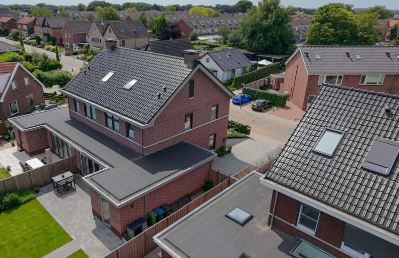 Twee-onder-een-kapwoning - Elst
