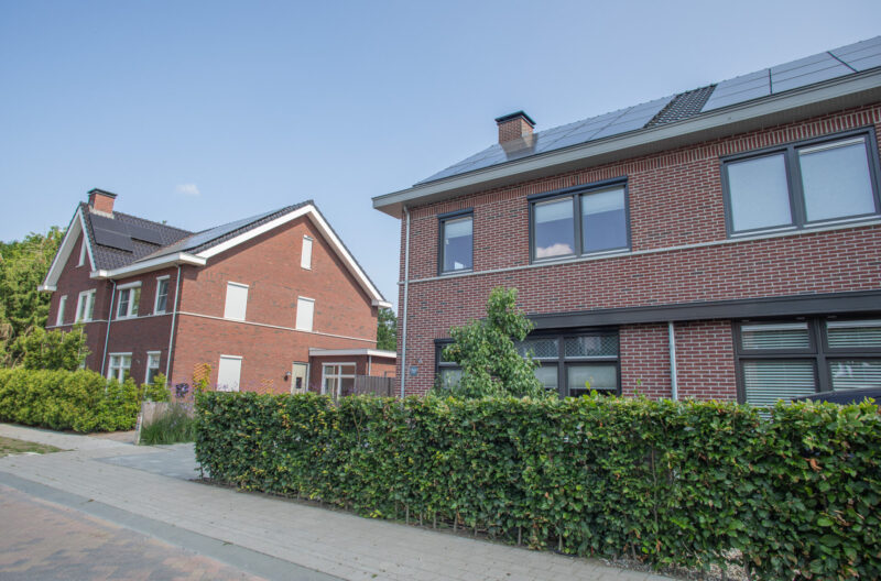 Twee-onder-een-kapwoning - Elst