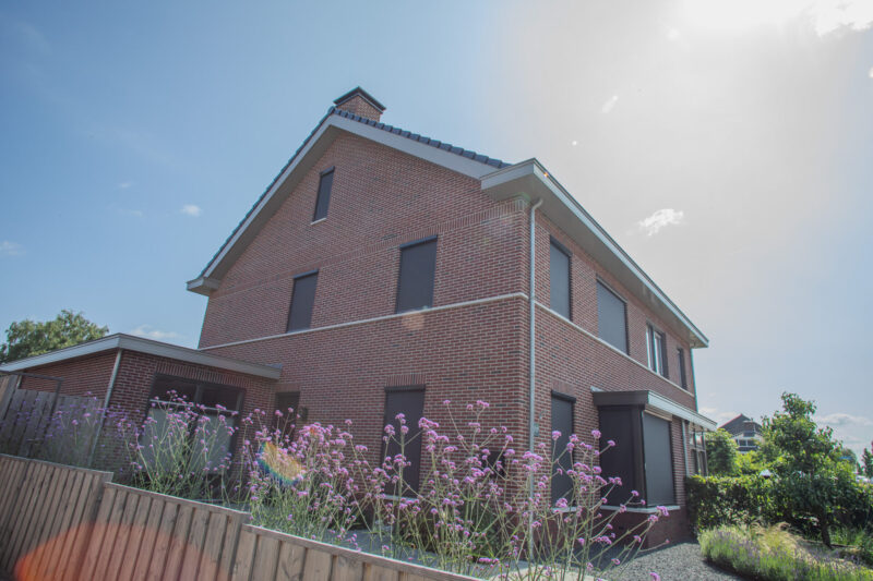 Twee-onder-een-kapwoning - Elst