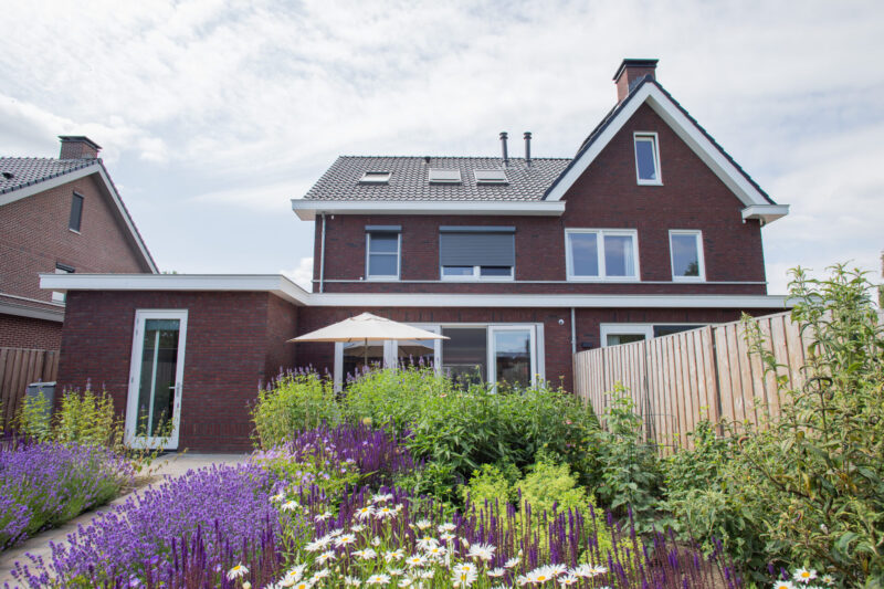 Twee-onder-een-kapwoning - Elst