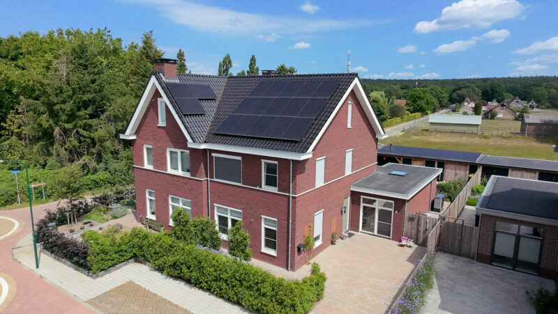 Twee-onder-een-kapwoning - Elst